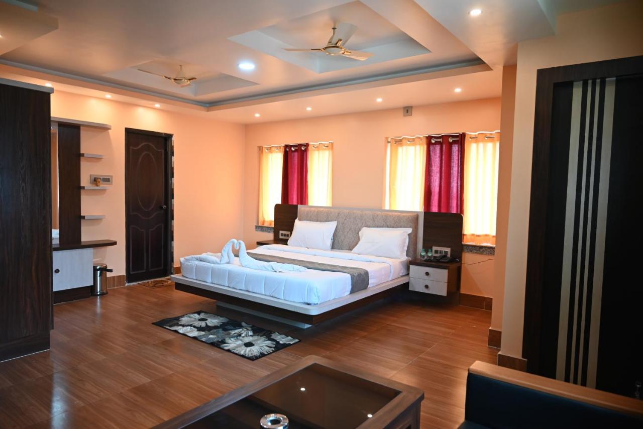 Oyo Hotel Tulusi Inn Bolpur Exterior foto